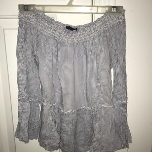 Off the shoulder long sleeve top